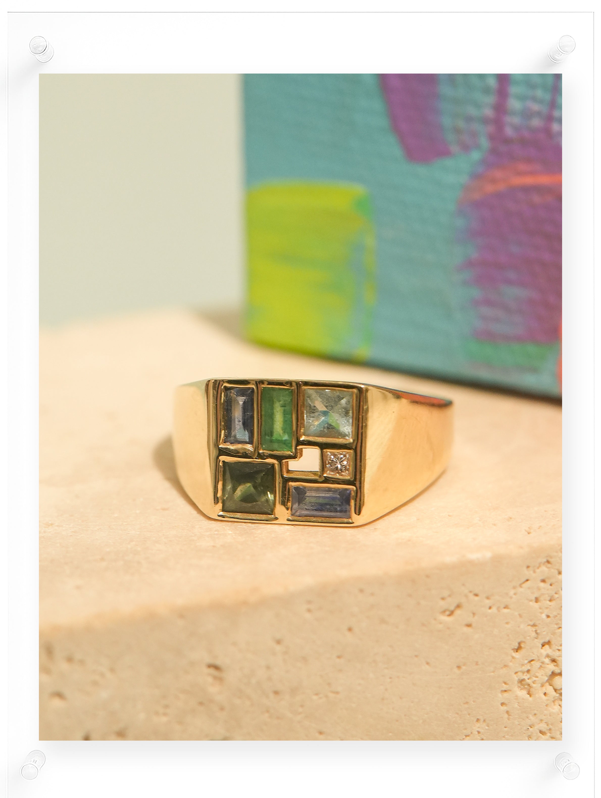 Poetic Mind Blue Sapphire Ring - 14k Yellow Gold