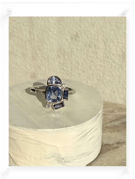 Bauhaus Glow Blue Sapphire Ring