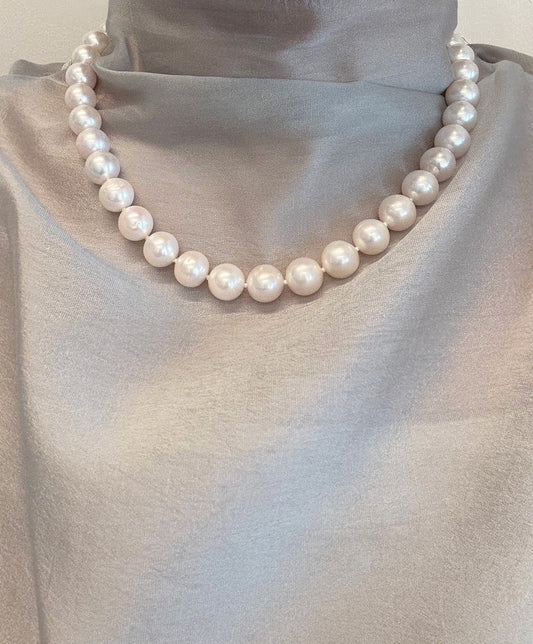 Pearls in Light - Coming Soon