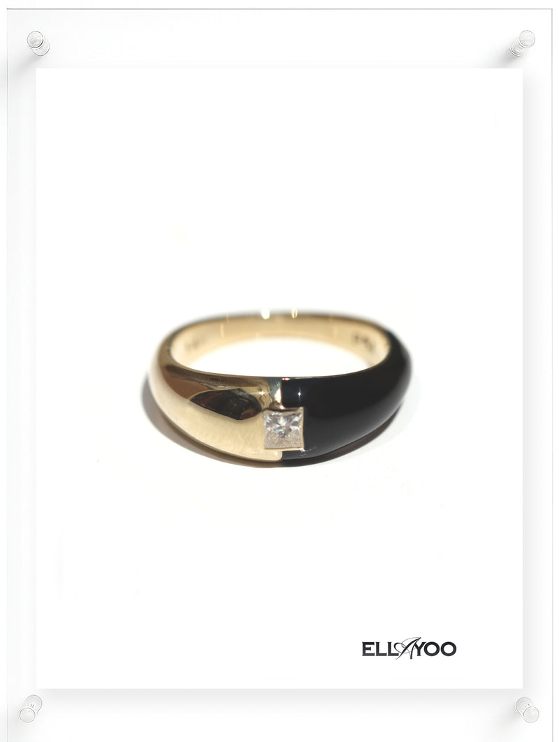 Eclipse Black White Ring