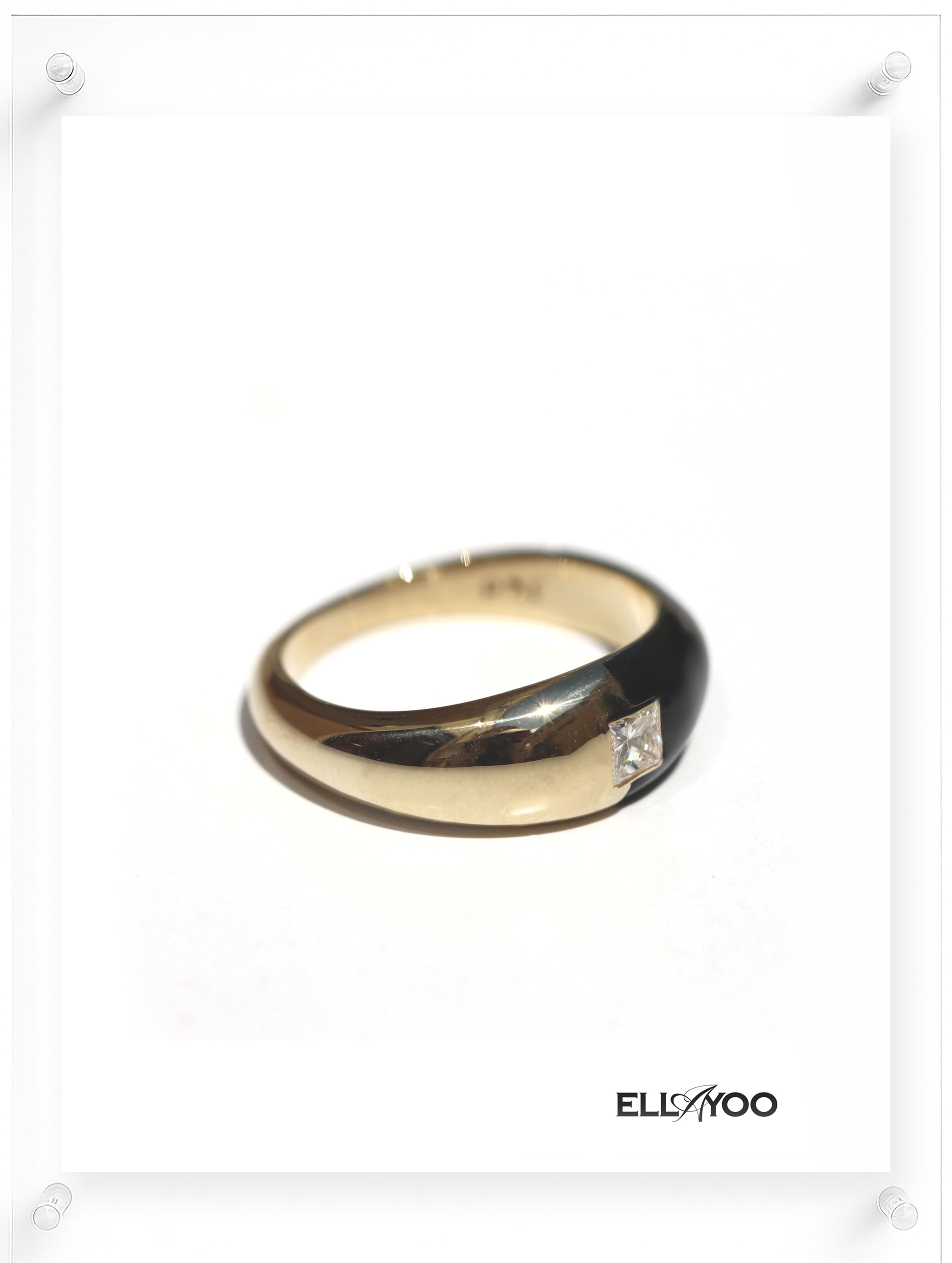 Eclipse Black White Ring