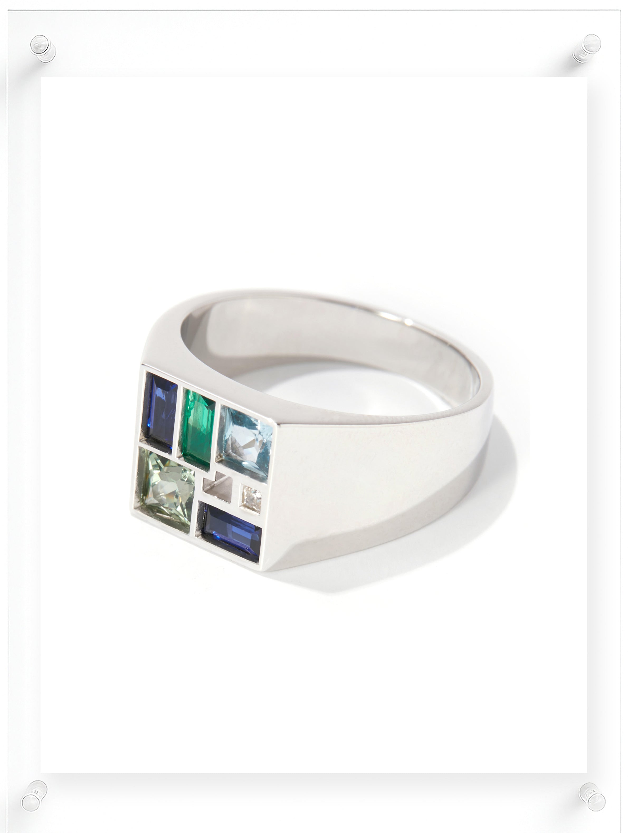 Men's Poetic Mind Blue Sapphire Solid Gold Ring