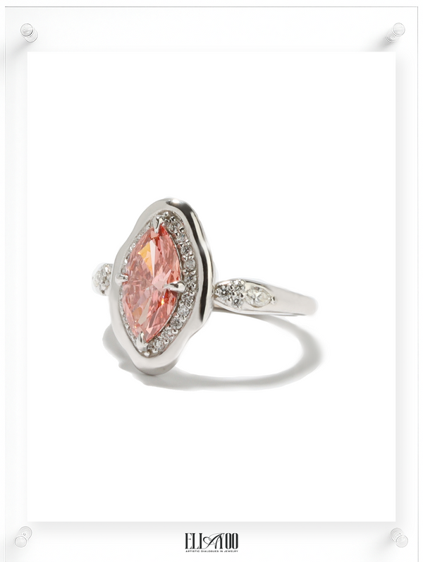 Nuage Rose Pink Diamond Ring