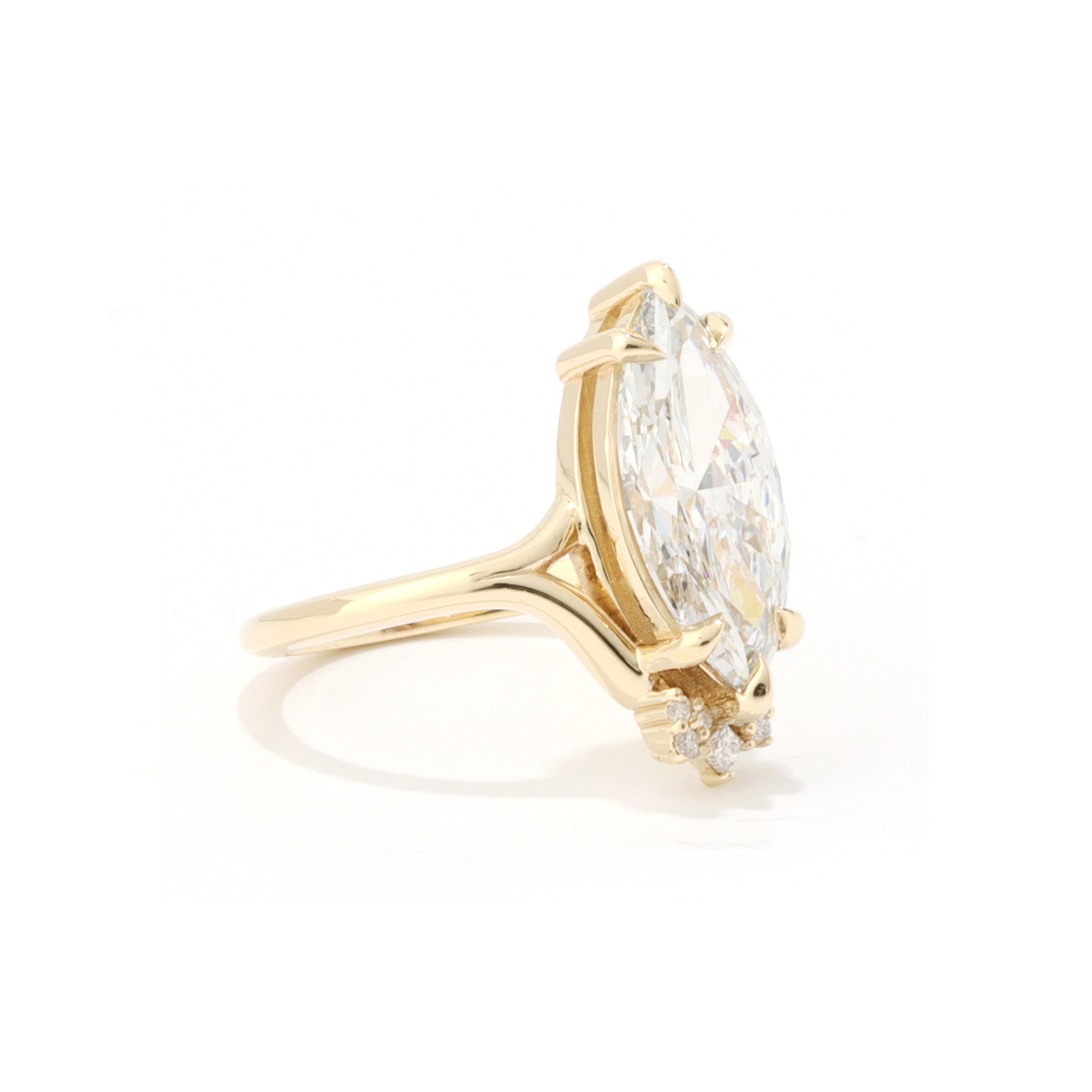 Solrae Diamond Ring