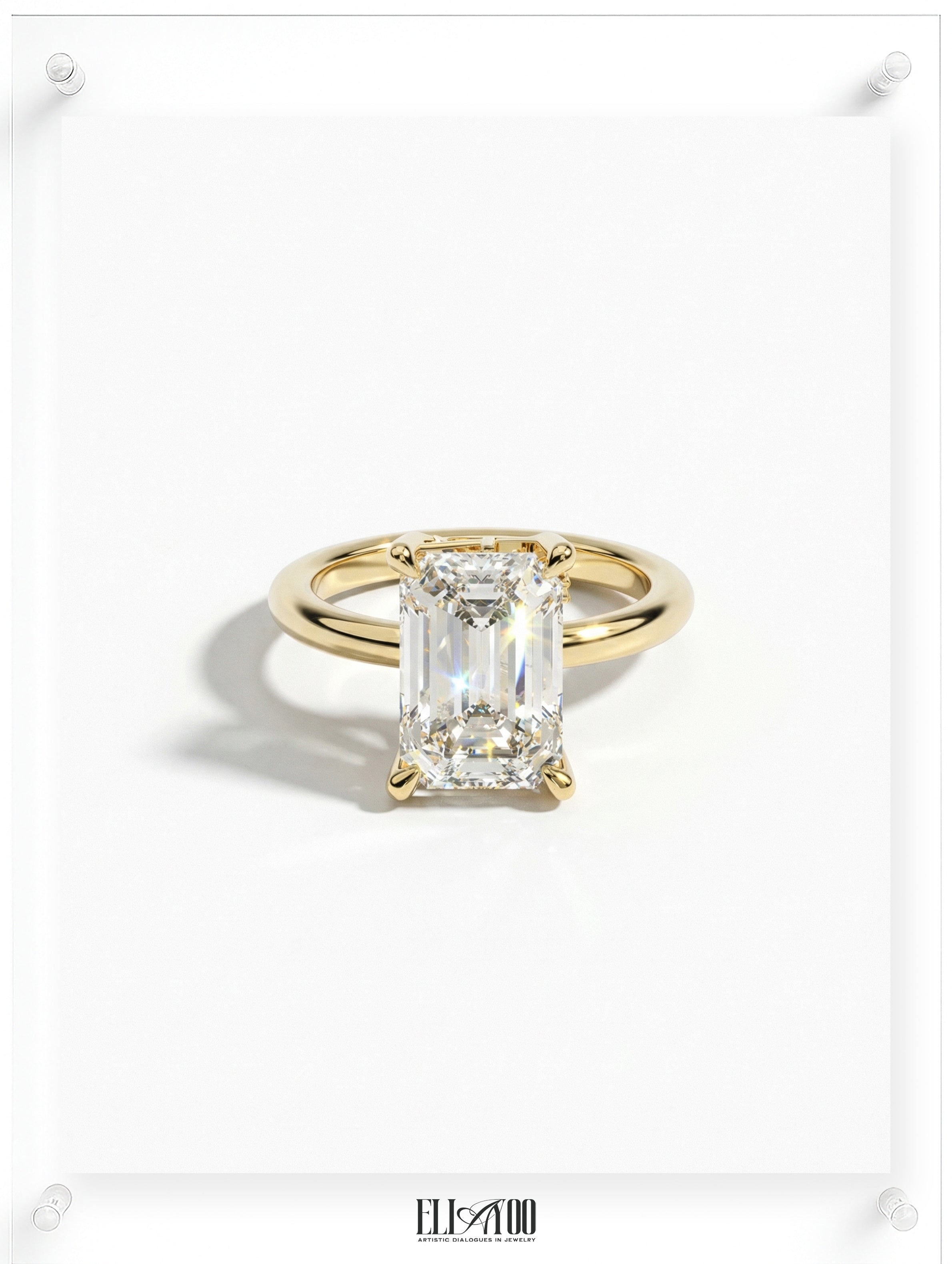 Anillo con tu nombre y diamantes redondos y moissanita