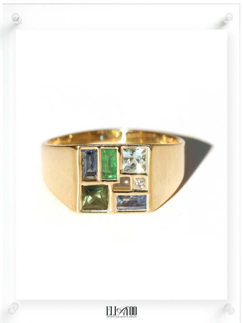 Men's Poetic Mind Blue Sapphire Solid Gold Ring