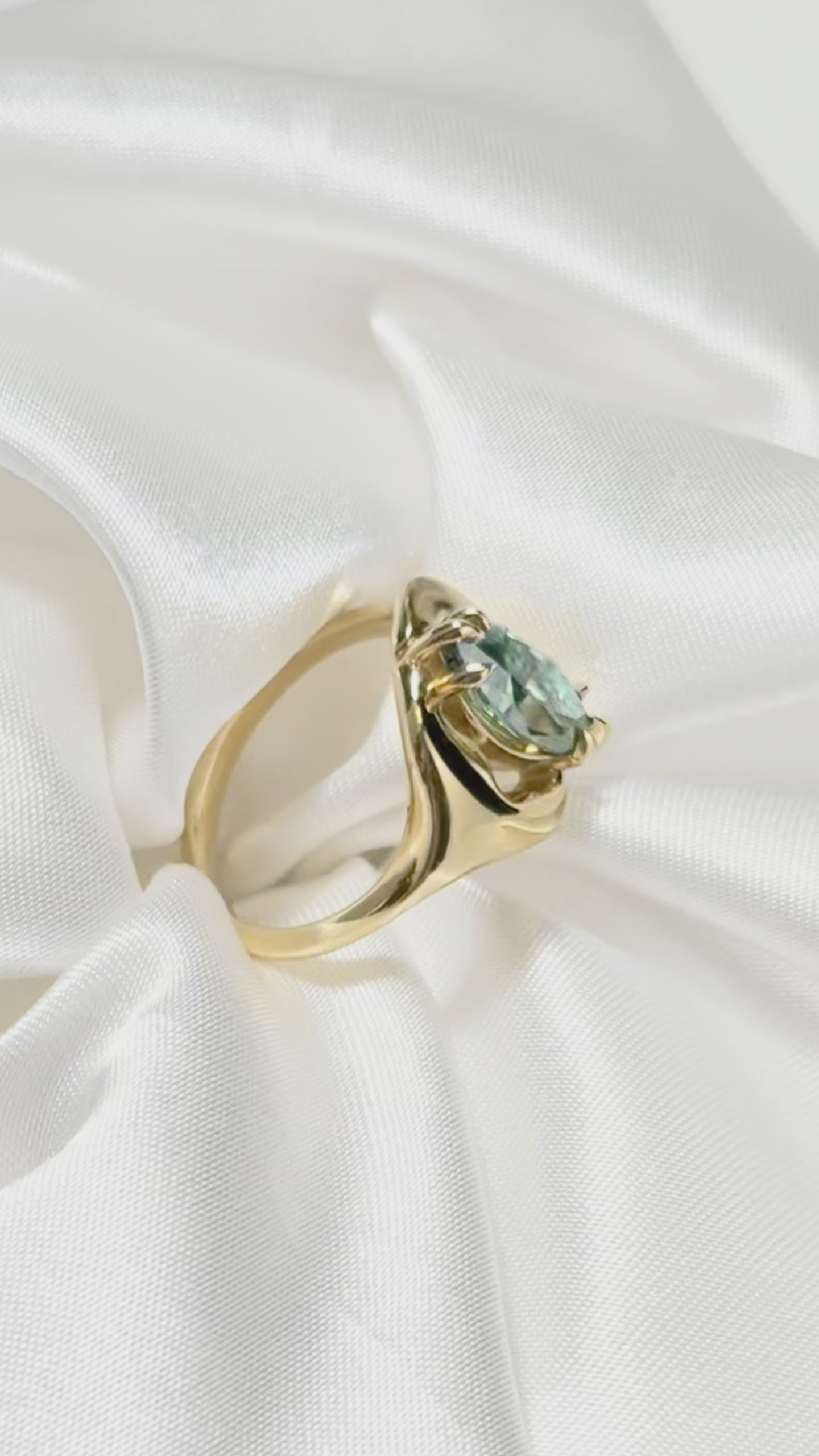 Soulgaze Teal Moissanite Ring