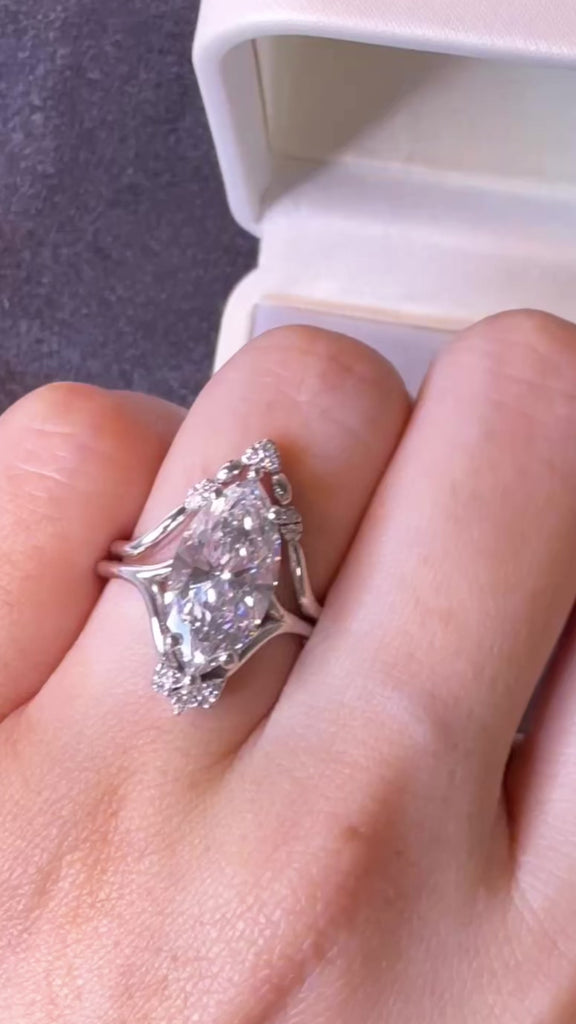 Solrae Diamond Ring